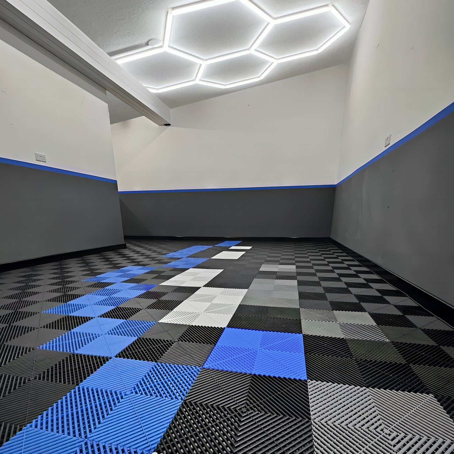 Interlocking Garage Floor Tiles (set of 25) Indoor & Outdoor